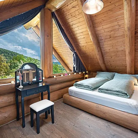 Bándi Kuckó Chalet Bánd